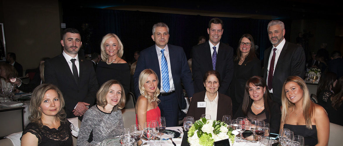 Photos from the 2016 Sinai Health Foundation Dinner with Scientists Presented by Peartree Financial.