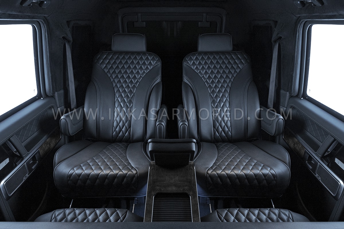 Mercedes Benz G Class (W463) 300 Diesel Long specs, dimensions
