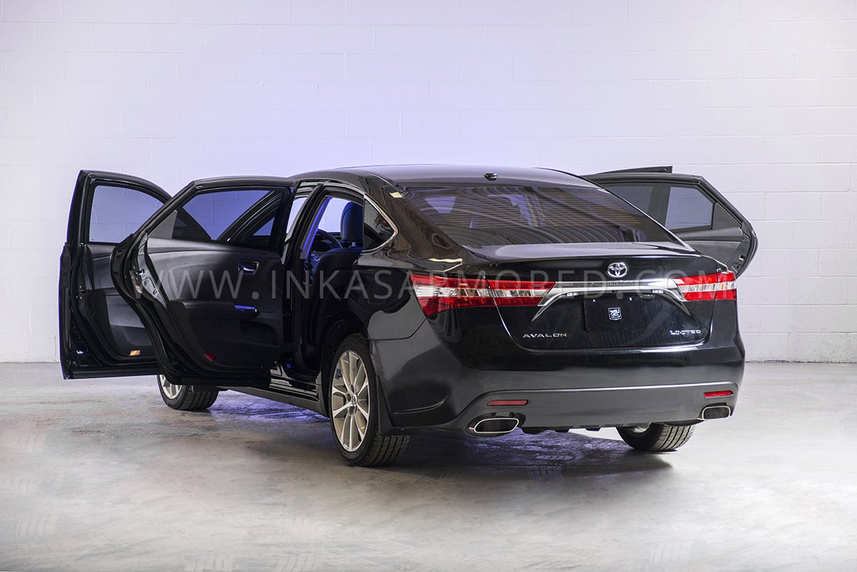 https://inkasarmored.com/wp-content/uploads/armoured-toyota-avalon-rear-view.jpg
